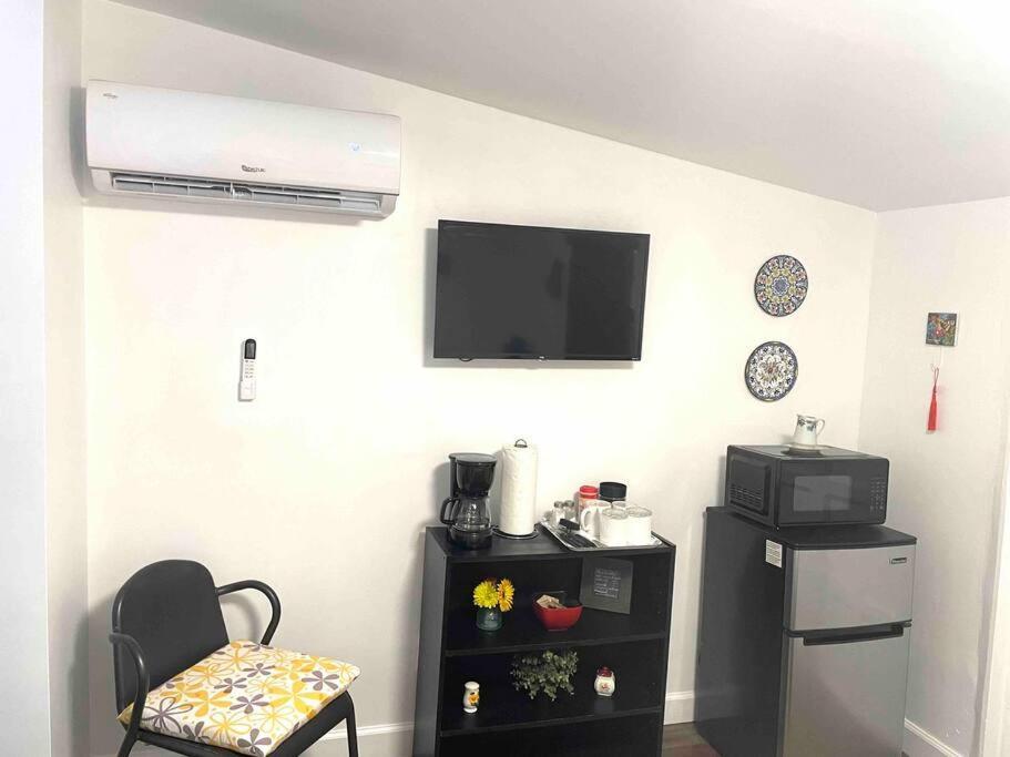 Independent Studio In Little Havana ไมอามี ภายนอก รูปภาพ